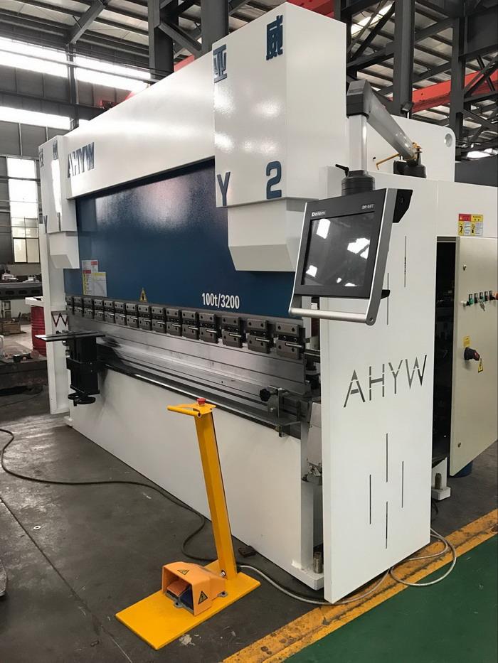 Yawei AHYW 4 Ais CNC Hibrid Pressbrakes 3M